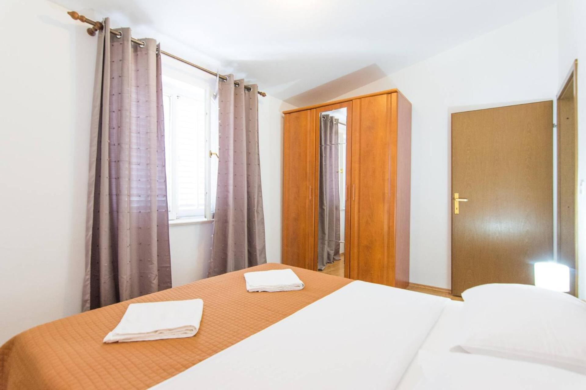 Apartment Rajna Біоград-на-Мору Екстер'єр фото