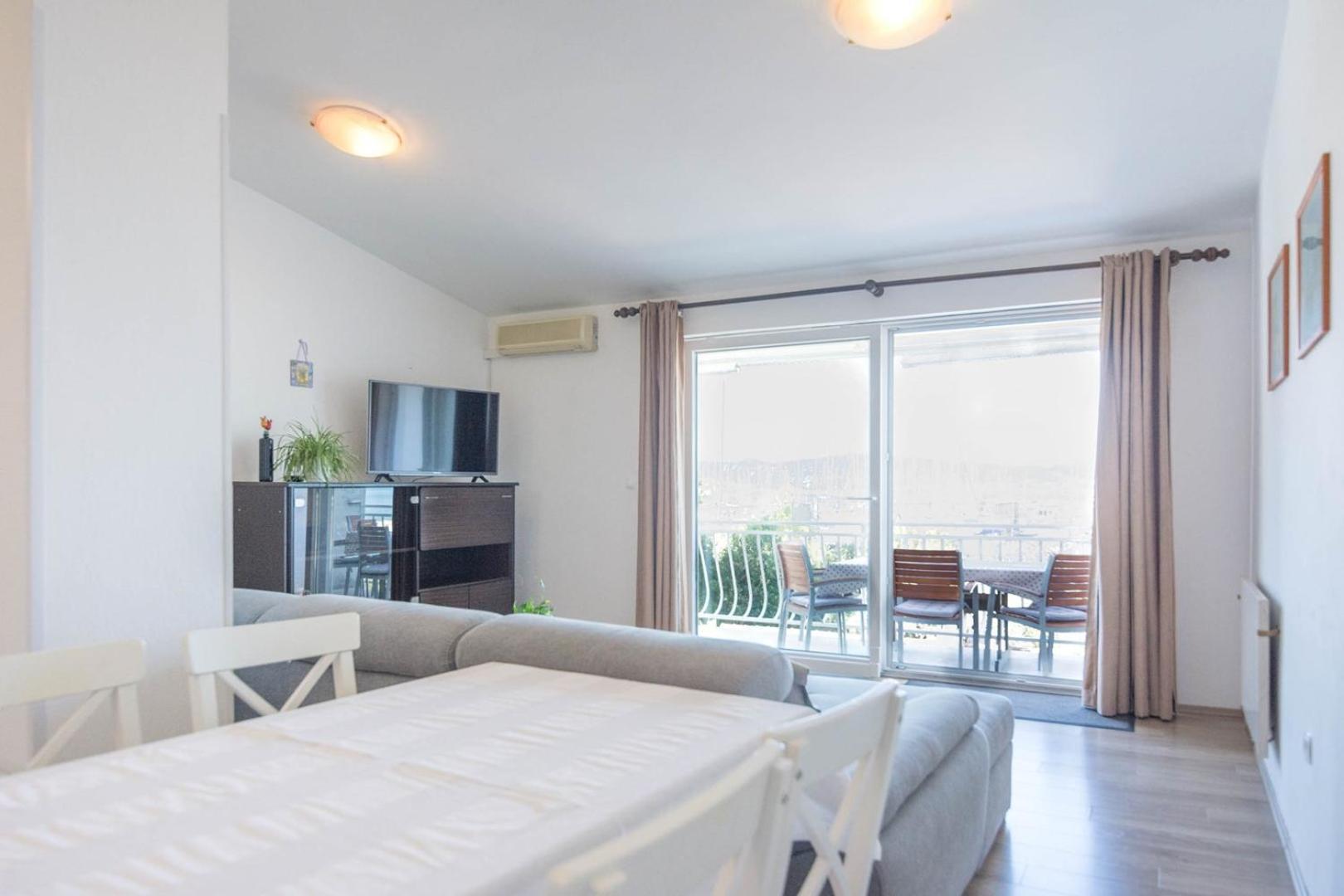 Apartment Rajna Біоград-на-Мору Екстер'єр фото